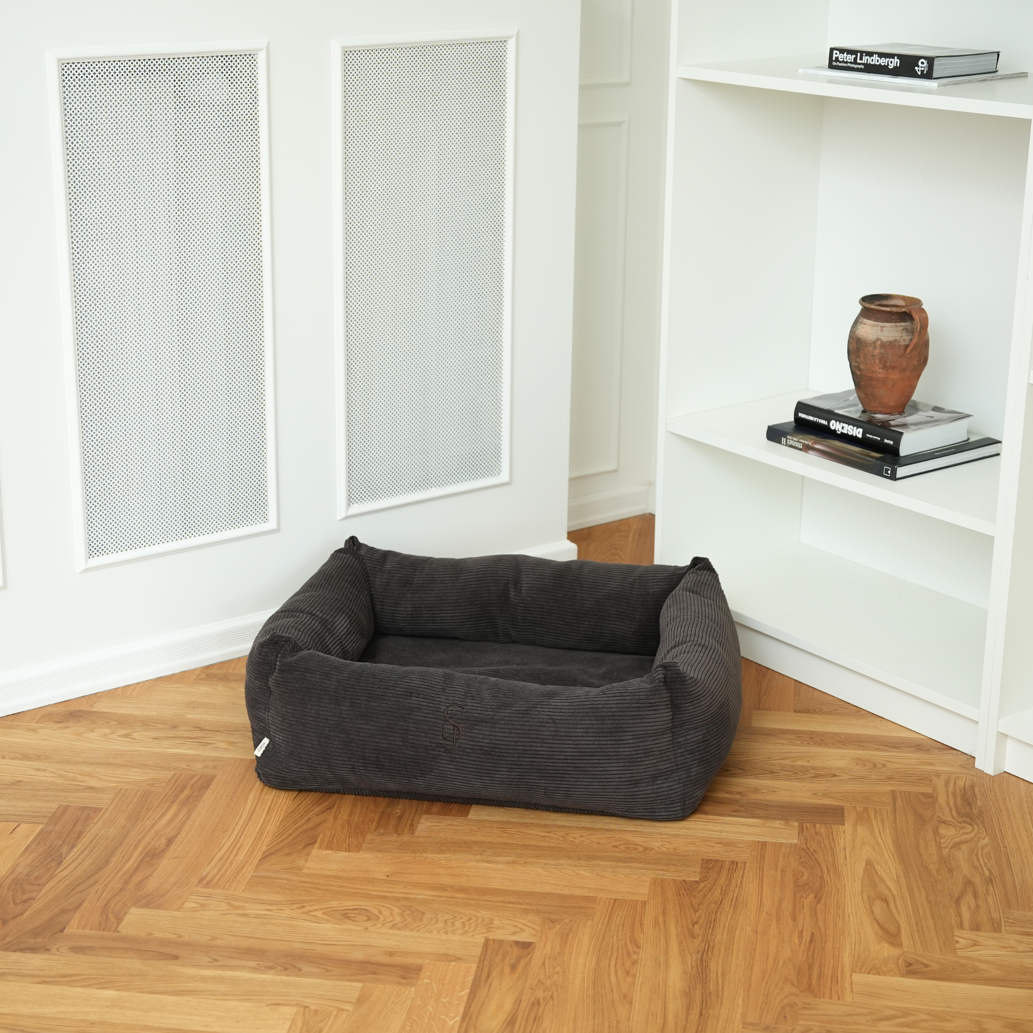 Vera Dog Bed | Dark Oak Corduroy
