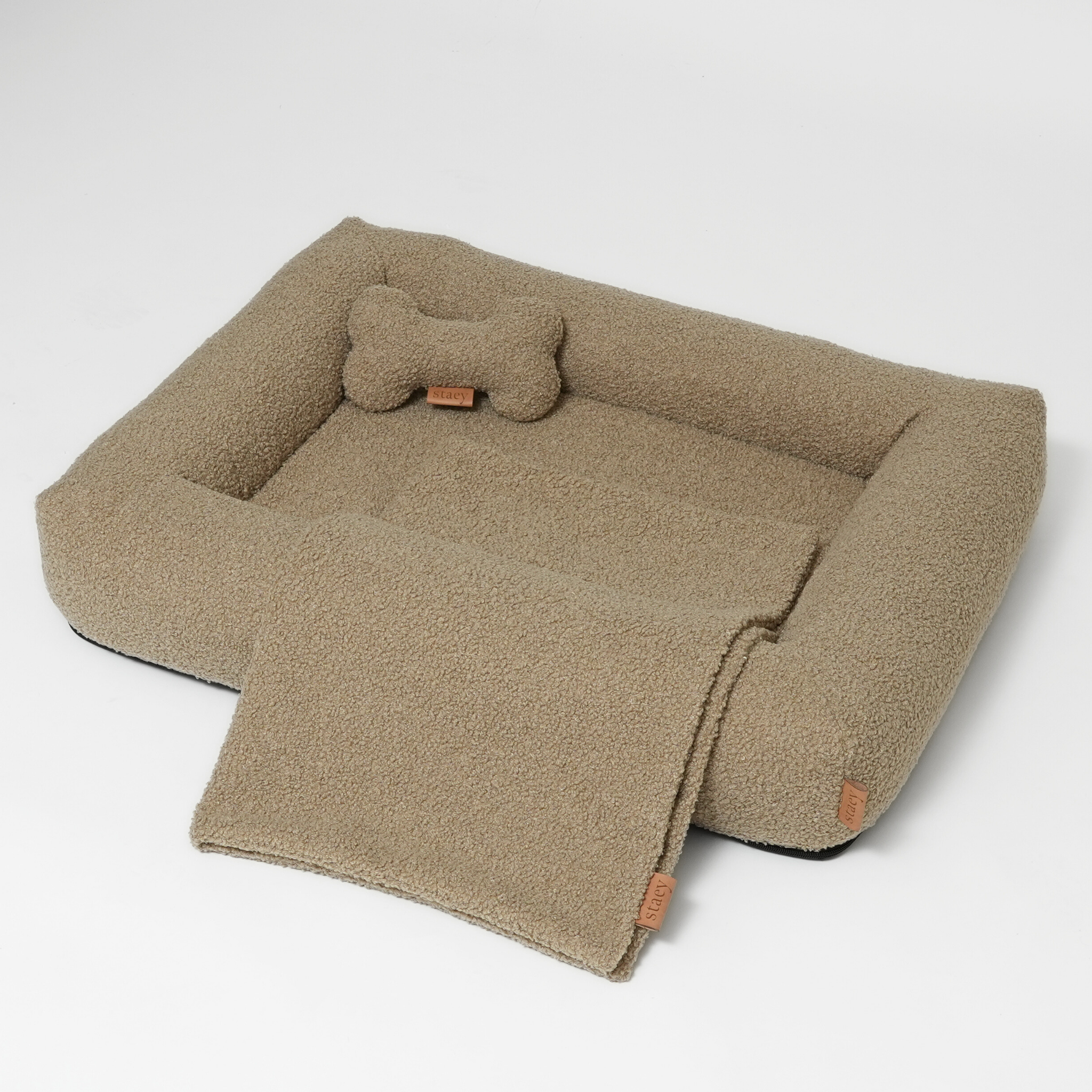 Bone Toy | Oat Bouclé