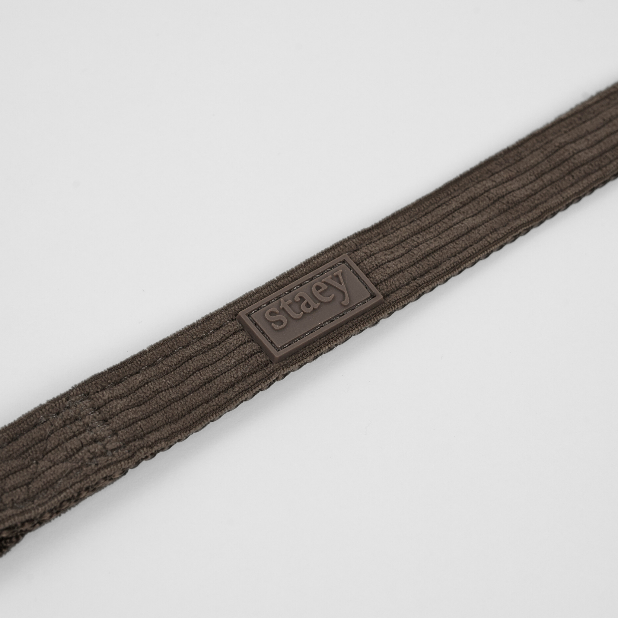 Elma Hundesnor | Dark Oak