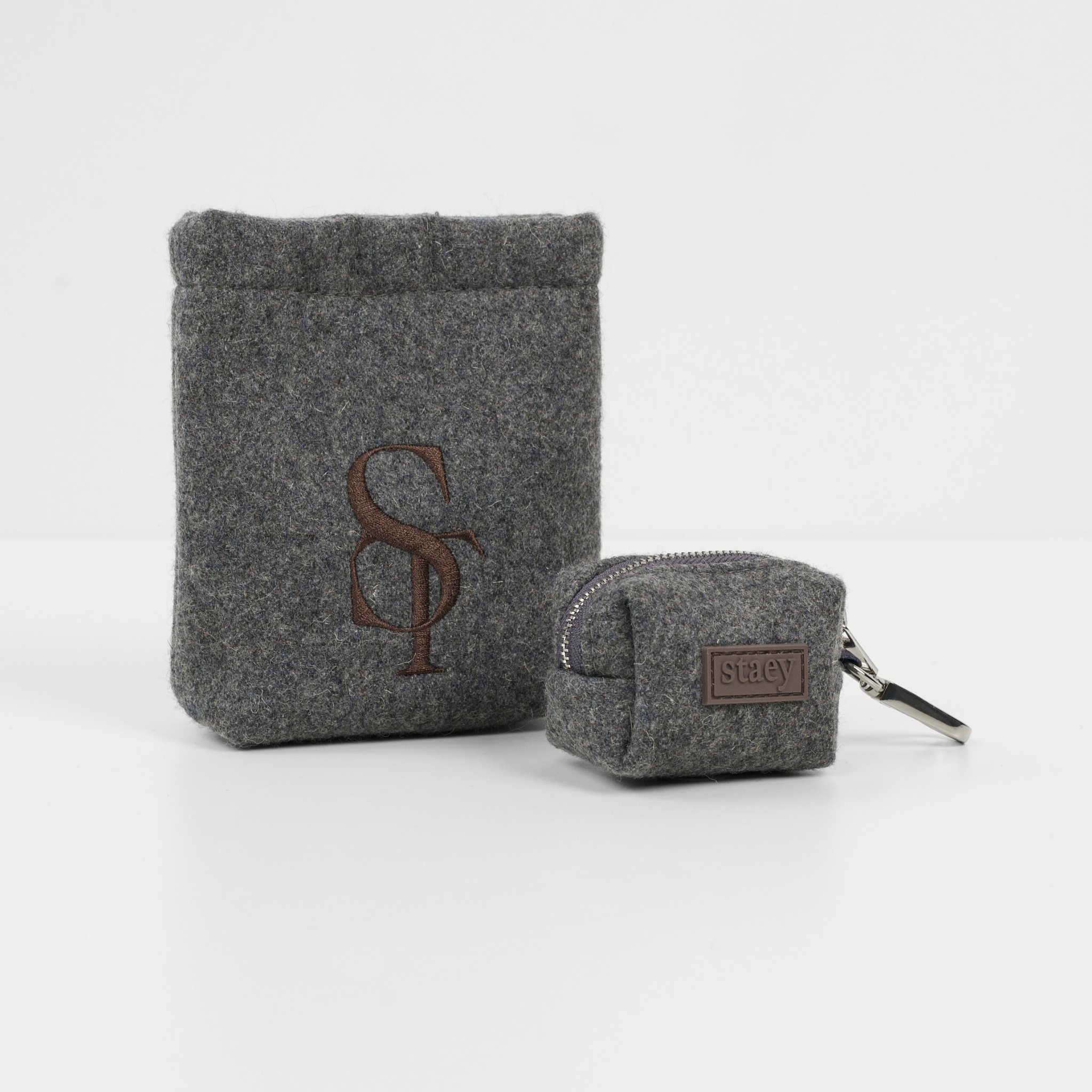 Elma Treat Bag w. Waste Bag Holder | Stone