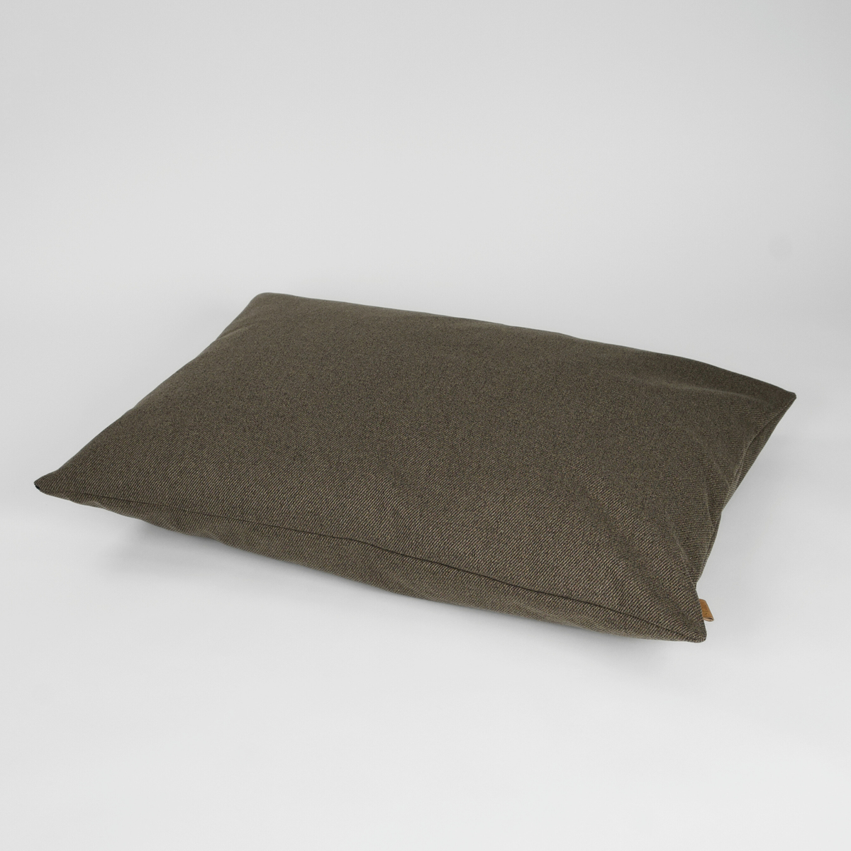 Rectangular dog cushion in dark brown herringbone