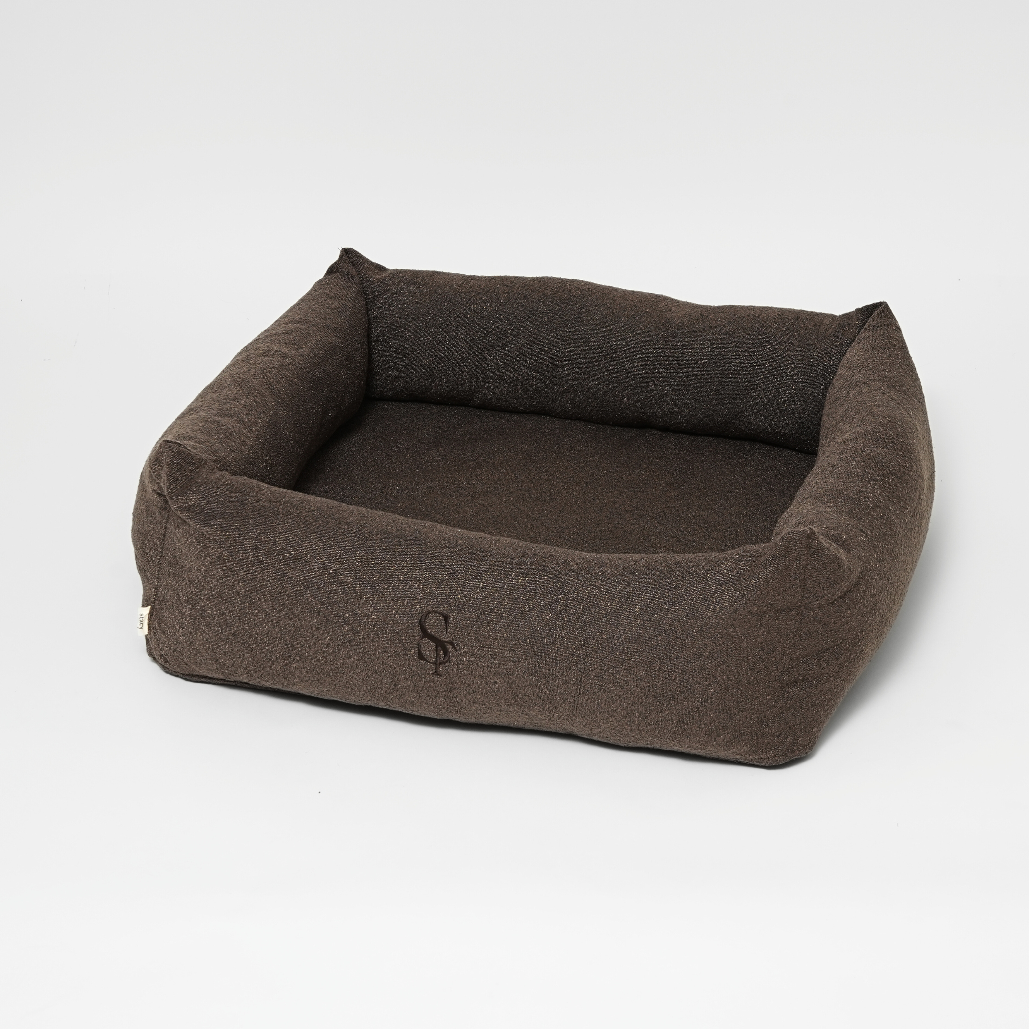 Vera Hundeseng | Chestnut Bouclé 
