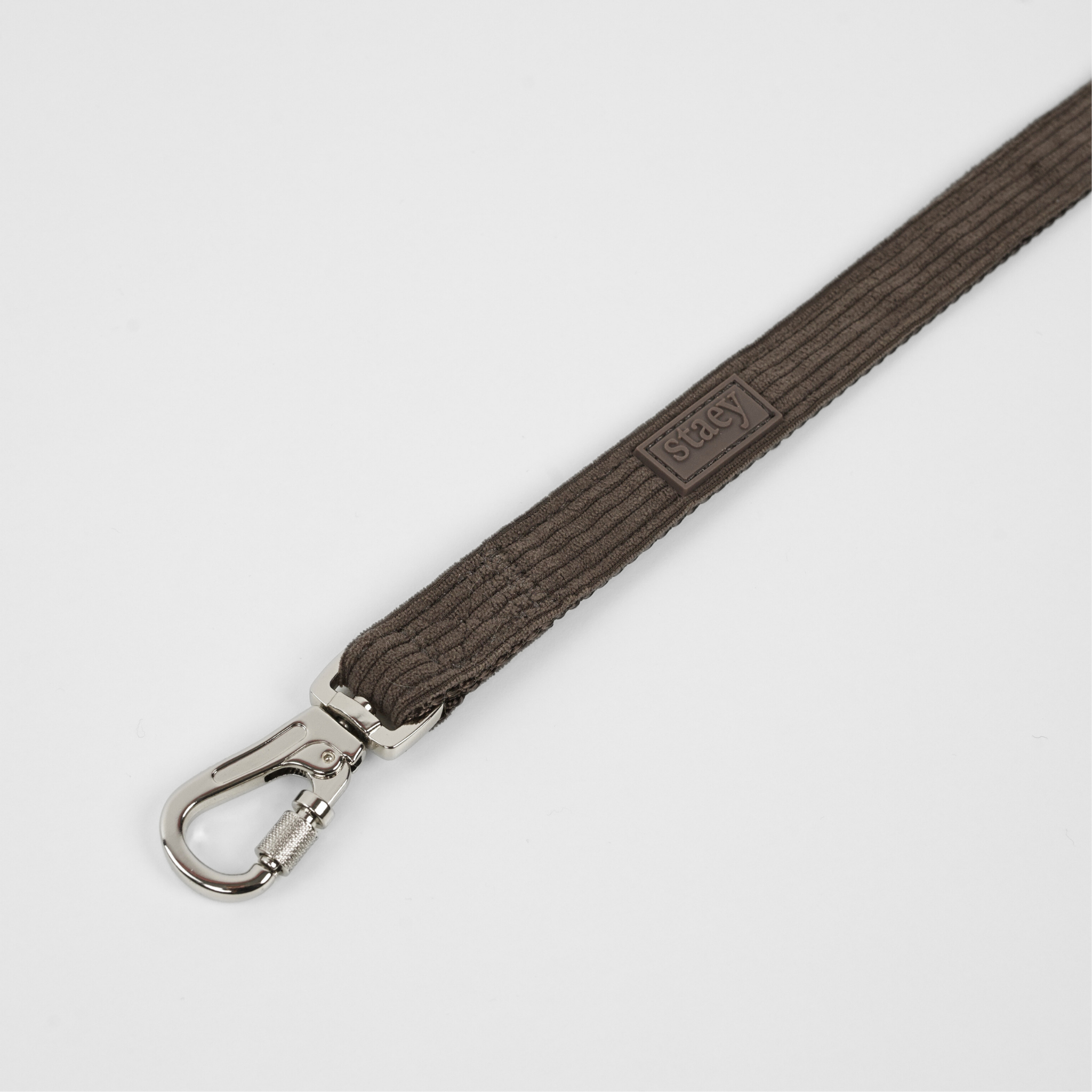 Elma Hundesnor | Dark Oak 