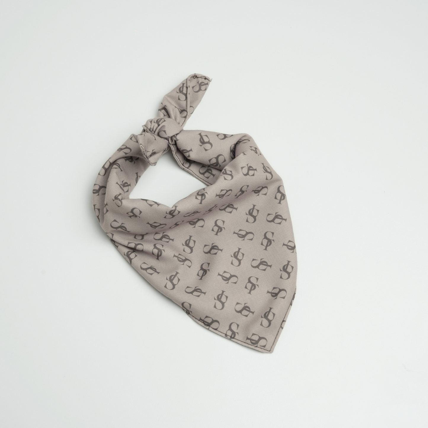 ST Bandana, Natur